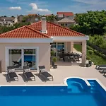 Villa Eleni Ljubač
